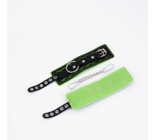 Наручники с зелёной строчкой