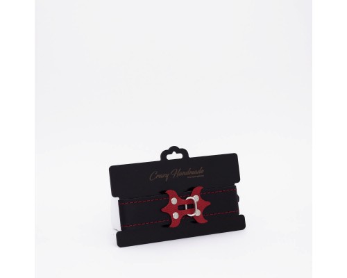 Ошейник с красной строчкой