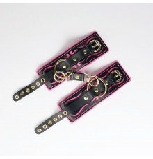 Наручники с розовой строчкой