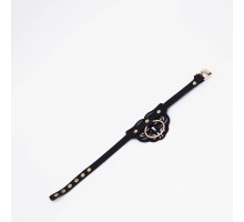 Ошейник с золотистой фурнитурой