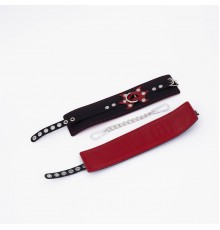 Оковы с красной строчкой