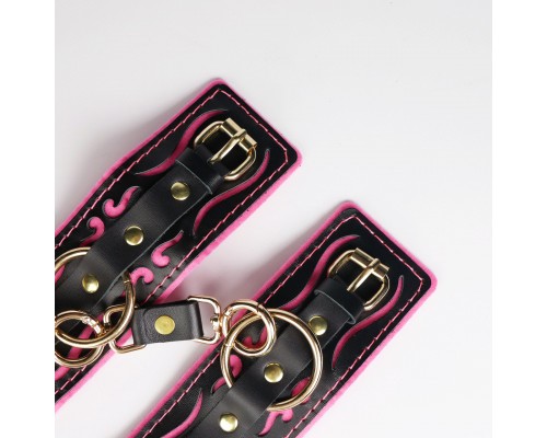 Наручники с розовой строчкой