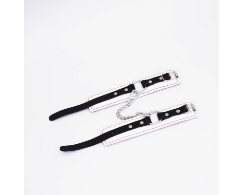 Наручники бело-красные