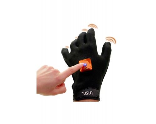 Виброперчатка для массажа Fuzu, левая