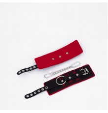 Наручники с красной строчкой SEX