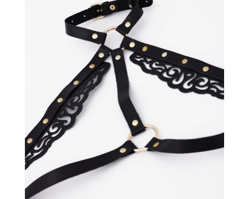 Портупея с резными элементами