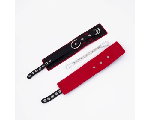 Оковы с красной строчкой SEX