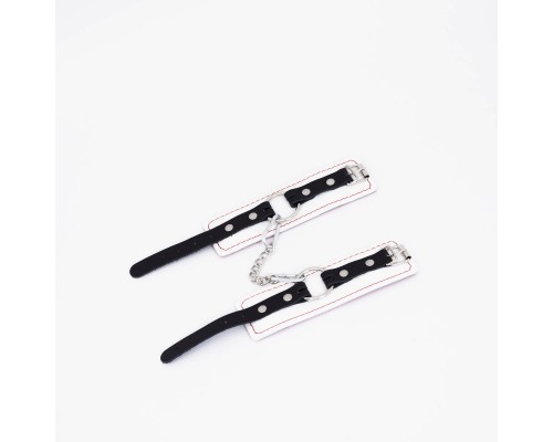 Наручники бело-красные