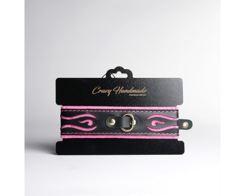 Ошейник с розовой строчкой и золотистым покрытием