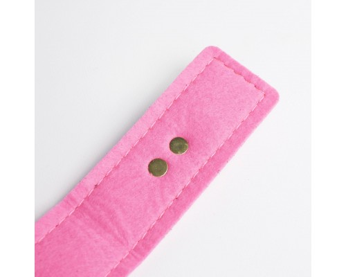 Ошейник с розовой строчкой и золотистым покрытием